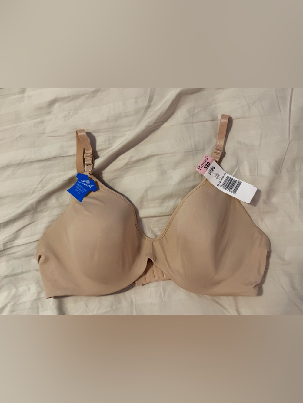 NWT Hanes T Shirt Bra - 38D